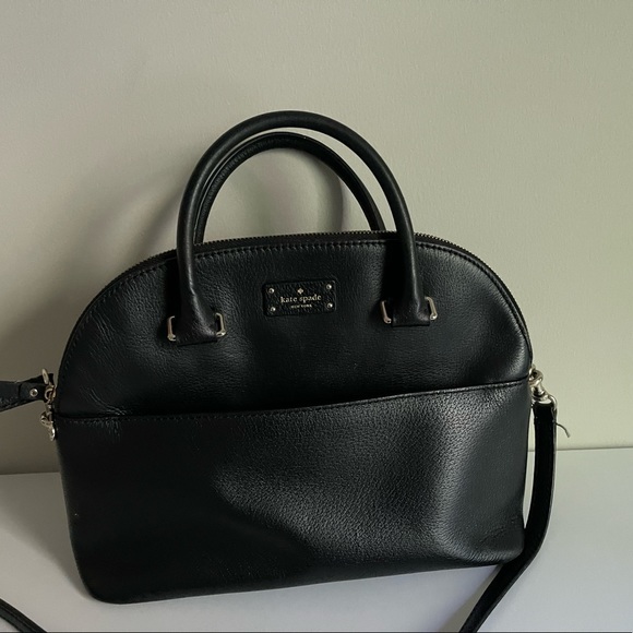 kate spade Handbags - Black Kate Spade Dome crossbody